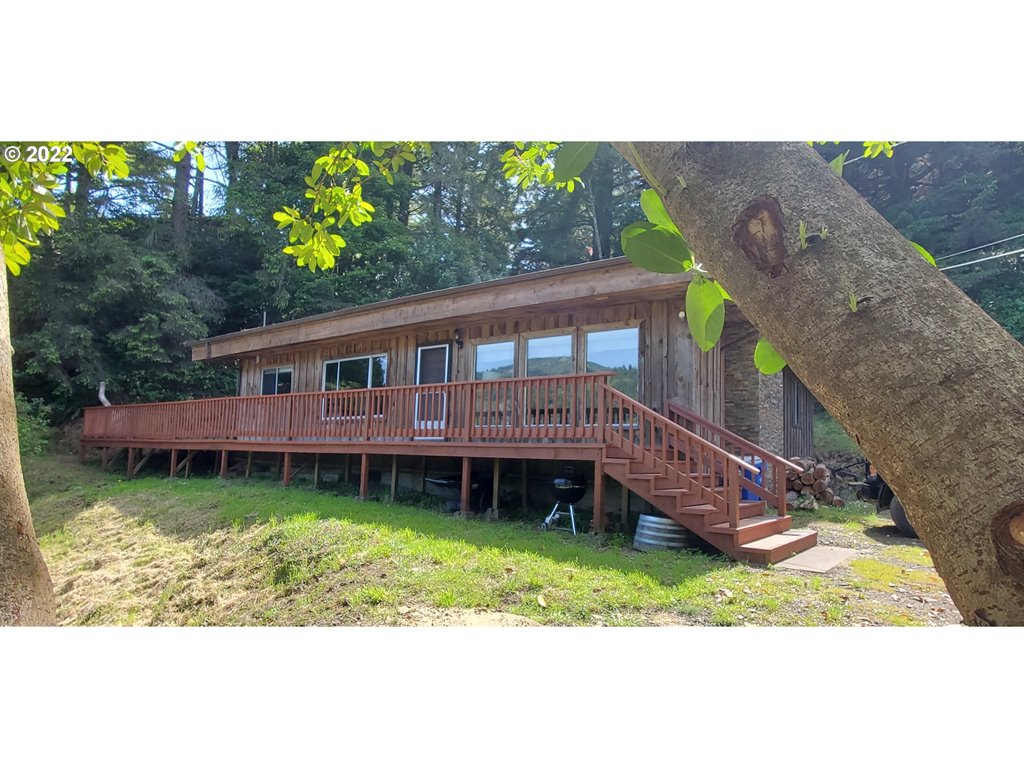 28656 Brooks Road Gold Beach, OR 97444 - Photo 1 of 28