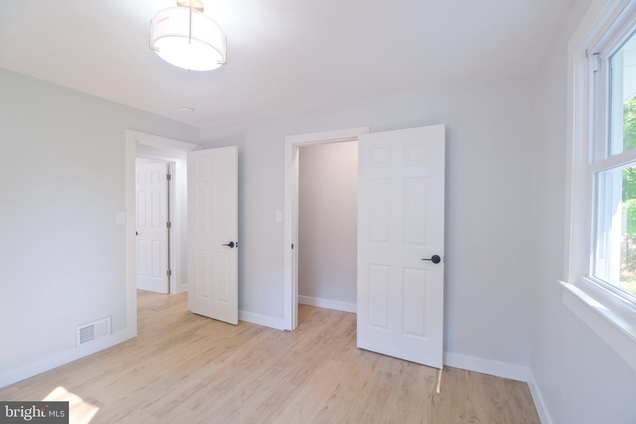 1468 Pennington Road Trenton, NJ 08618 - Photo 27 of 53 Gallery Image 27