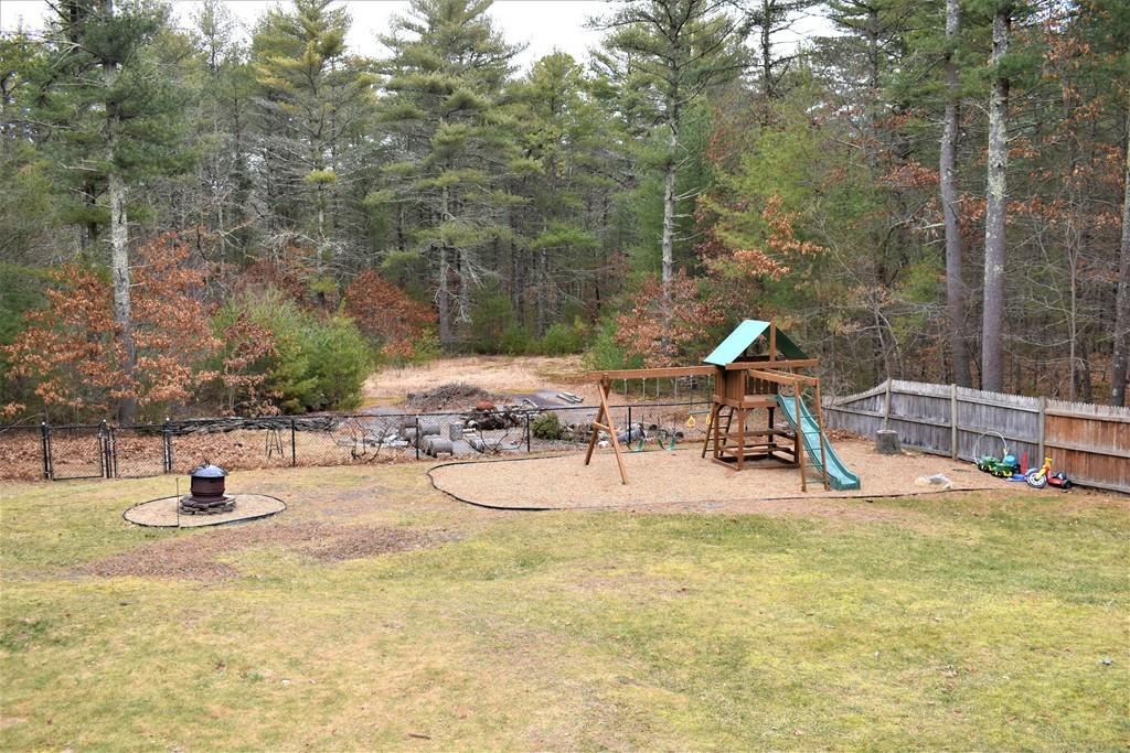 55 Howland Road Lakeville, MA 02347 - Photo 3 of 13