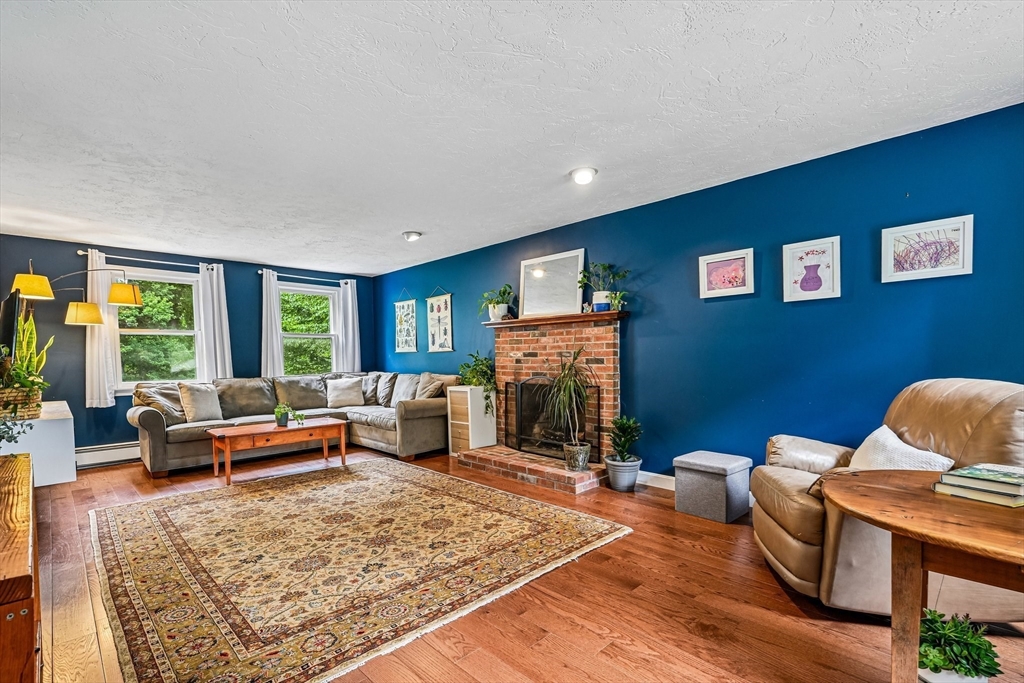 69 Gates Street Framingham, MA 01702 - Photo 6 of 36