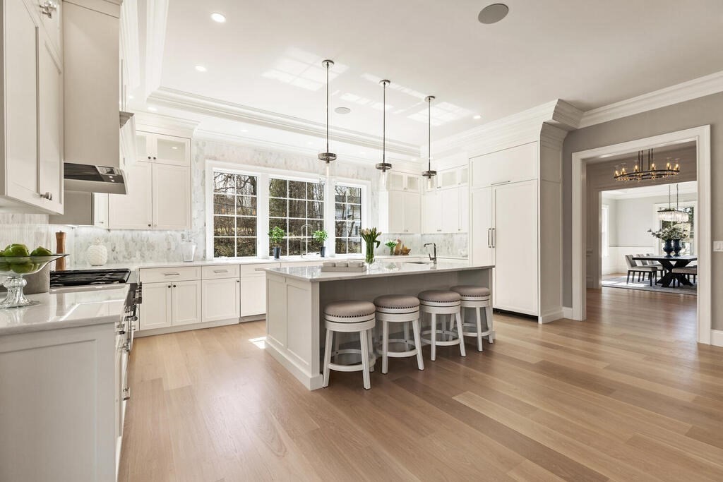 83 Adams Street Lexington, MA 02420 - Photo 6 of 17 Gallery Image 6