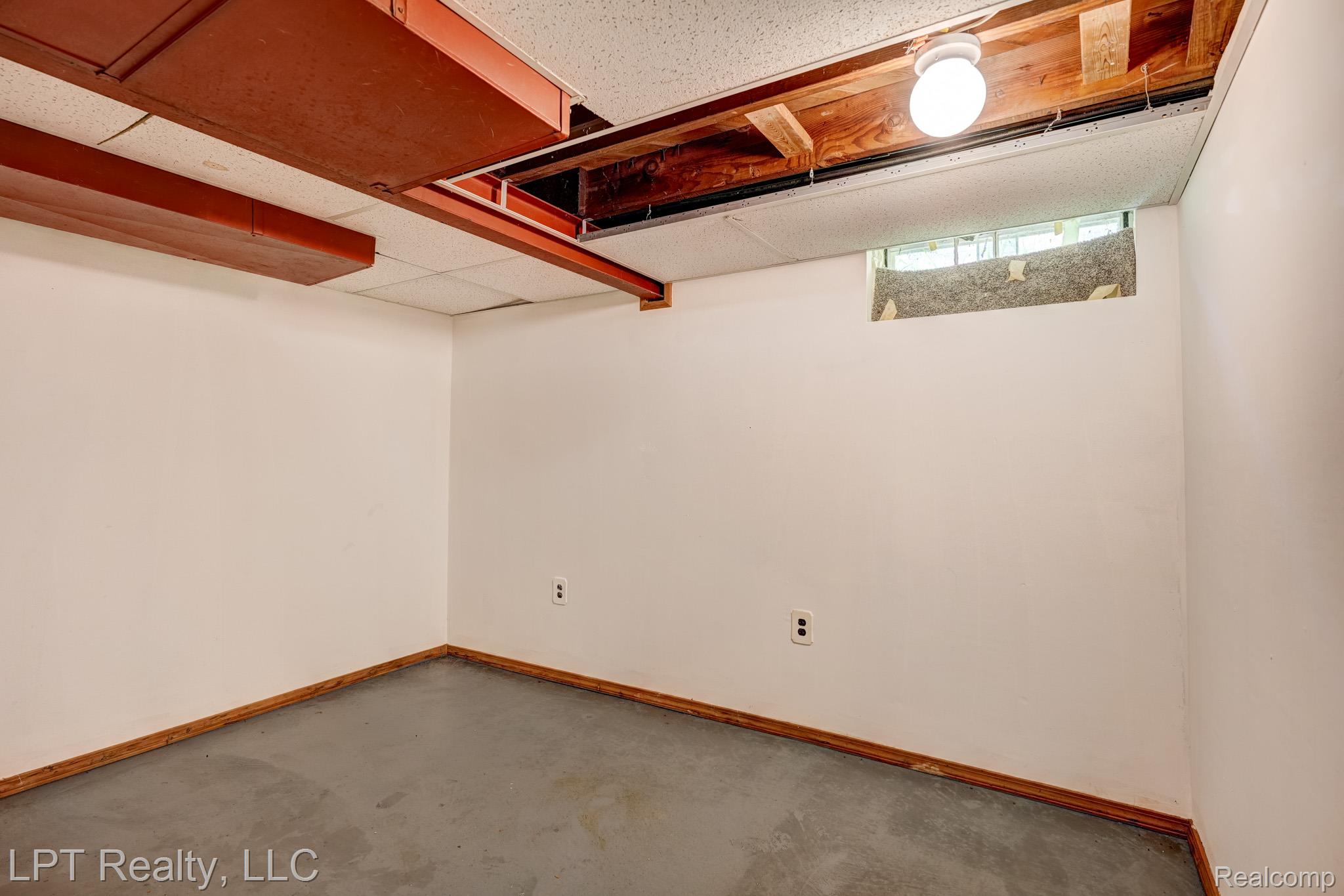 23038 Violet Street Farmington, MI 48336 - Photo 21 of 29 Basement