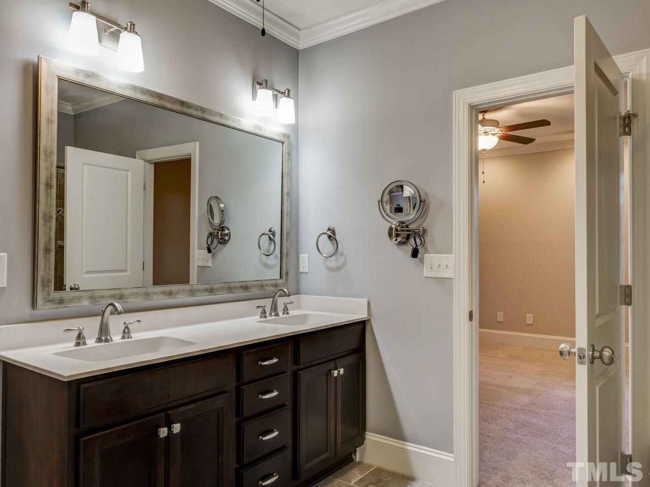 8002 Lloyd Allyns Way Raleigh, NC 27615 - Photo 14 of 29 Gallery Image 14