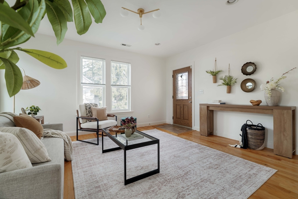 26 Maple Street, Unit B Stoneham, MA 02180 - Photo 5 of 38