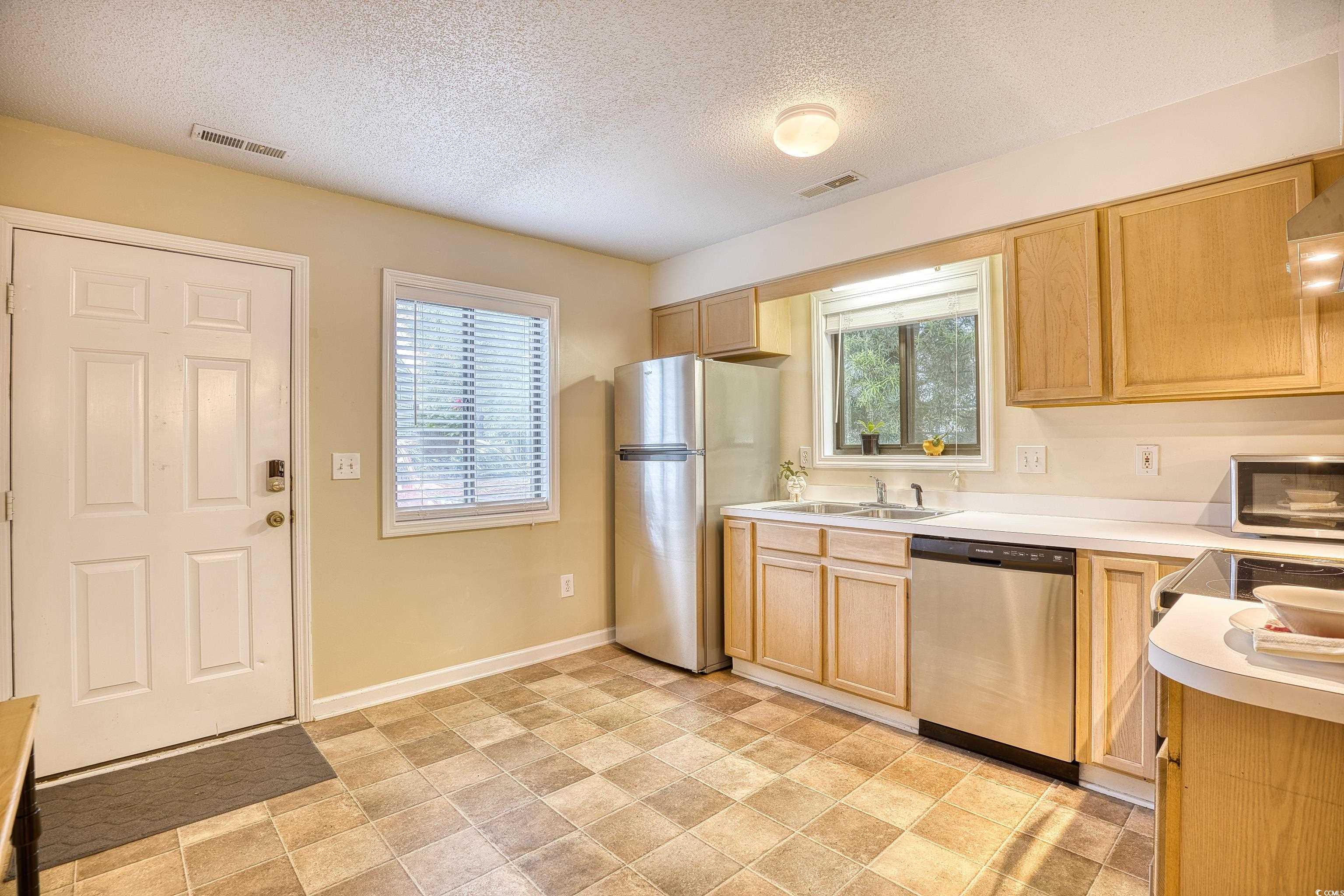 5157 Inlet Garden Court, Unit 6D Murrells Inlet, SC 29576 - Photo 3 of 40