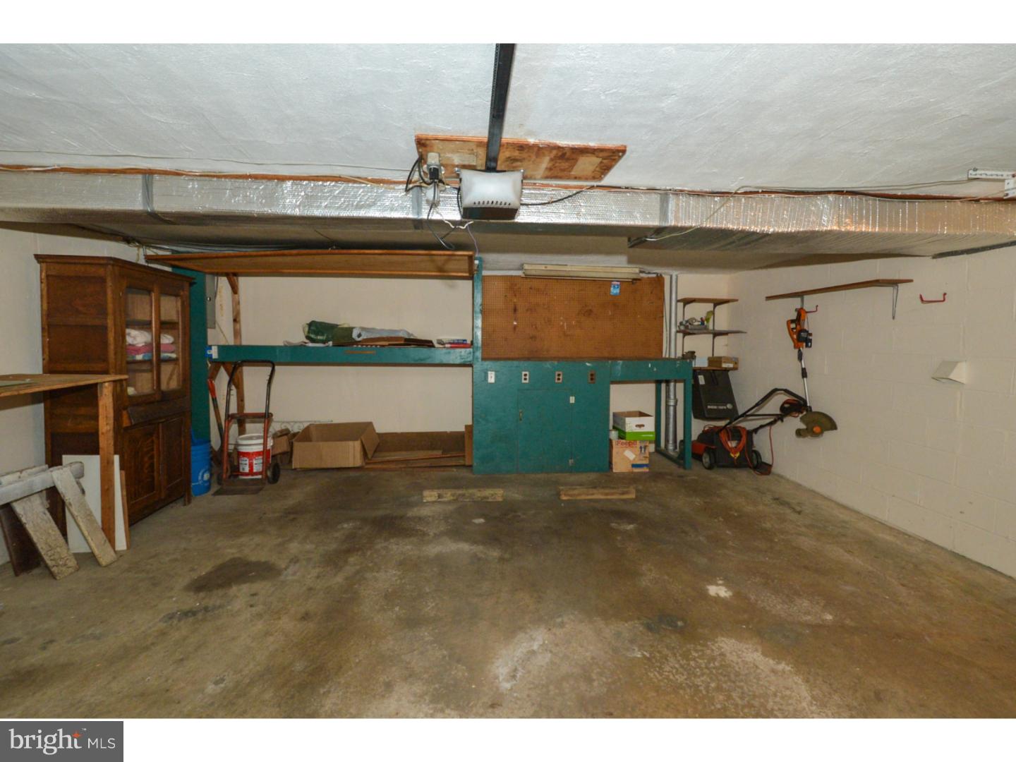 806 Charette Road Philadelphia, PA 19115 - Photo 22 of 23