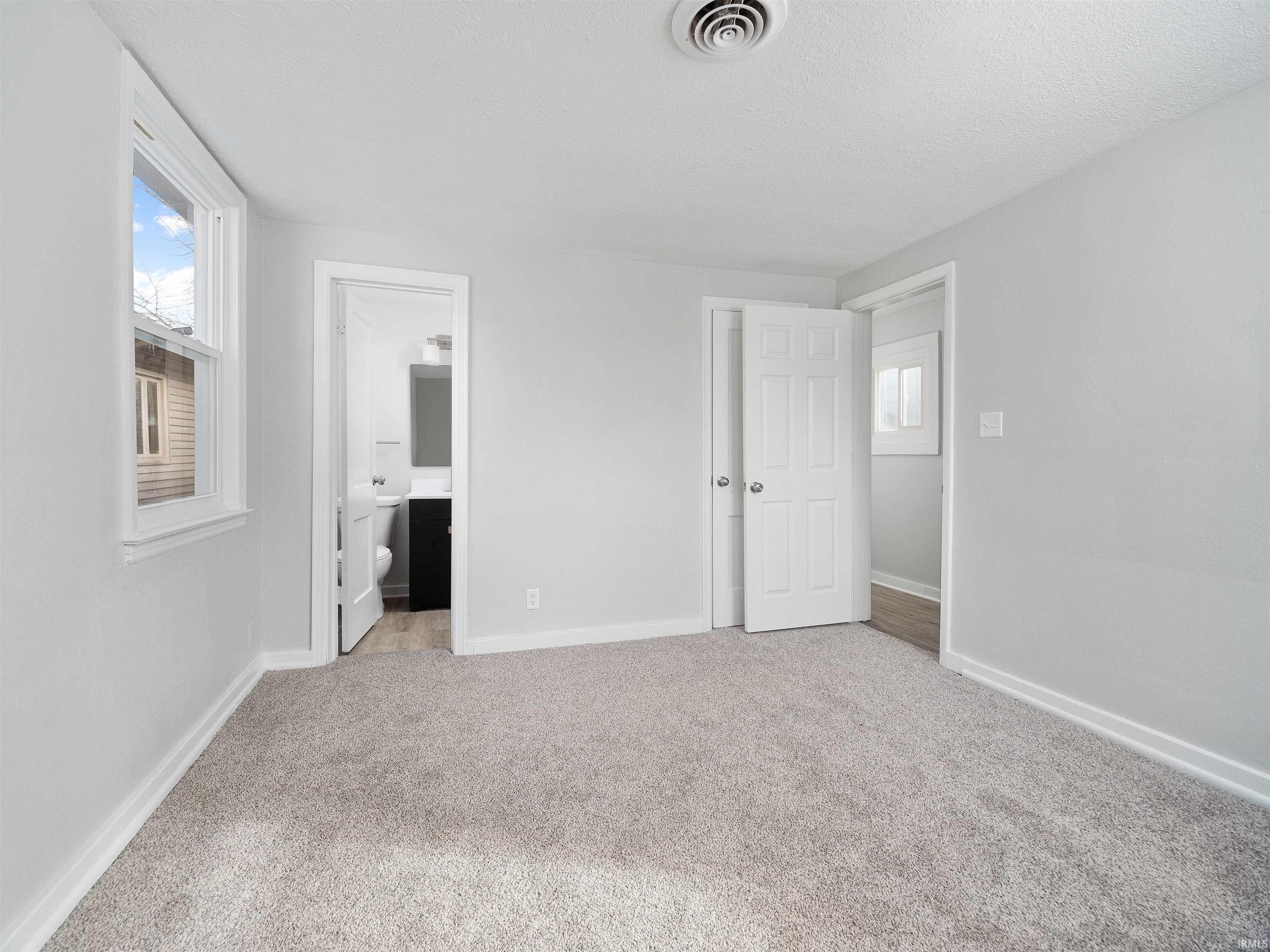 3515 Rolston Street Fort Wayne, IN 46805 - Photo 15 of 30 Gallery Image 15