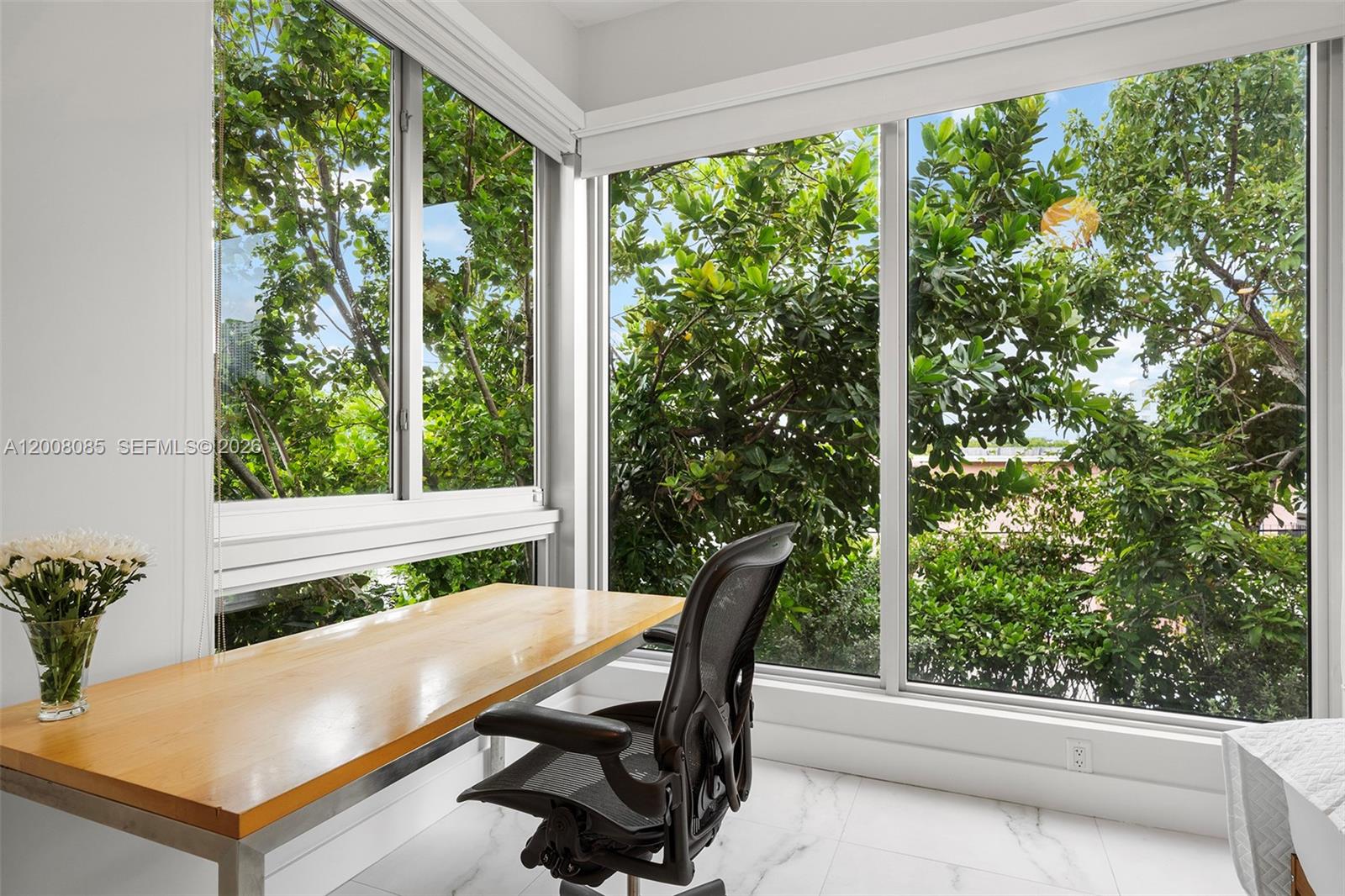 545 Southwest 11th Street, Unit 208 Miami, FL 33129 - Photo 33 of 48