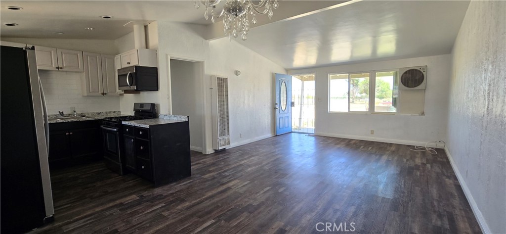 10650 Trade Post Road Lucerne Valley, CA 92356 - Photo 2 of 24