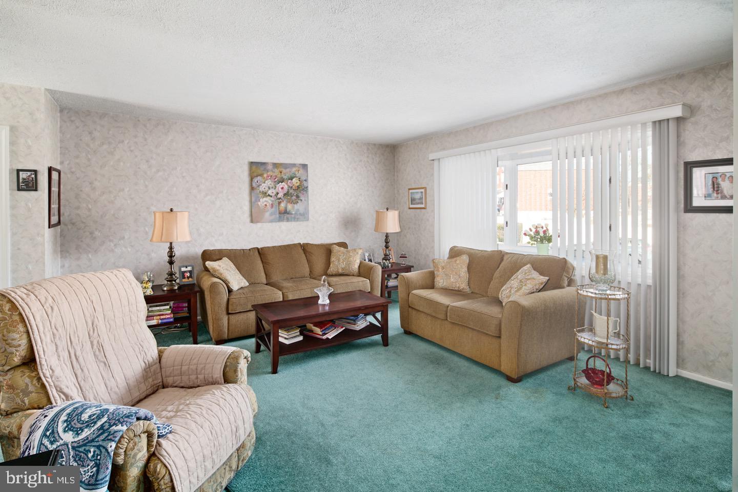 3452 Vinton Road Philadelphia, PA 19154 - Photo 6 of 29