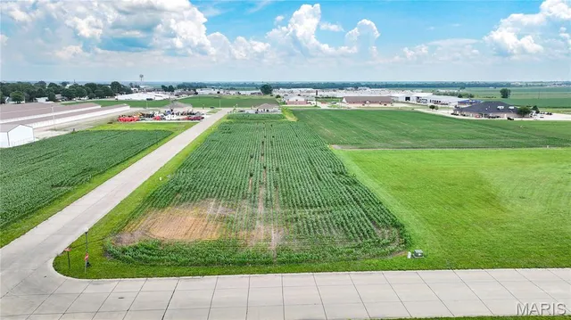 $25,000 | Tbd Commerce Boulevard, Jerseyville, IL 62052