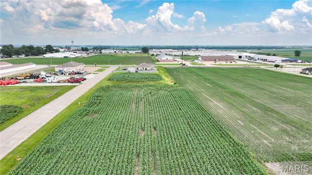 $25,000 | Tbd Commerce Boulevard, Jerseyville, IL 62052