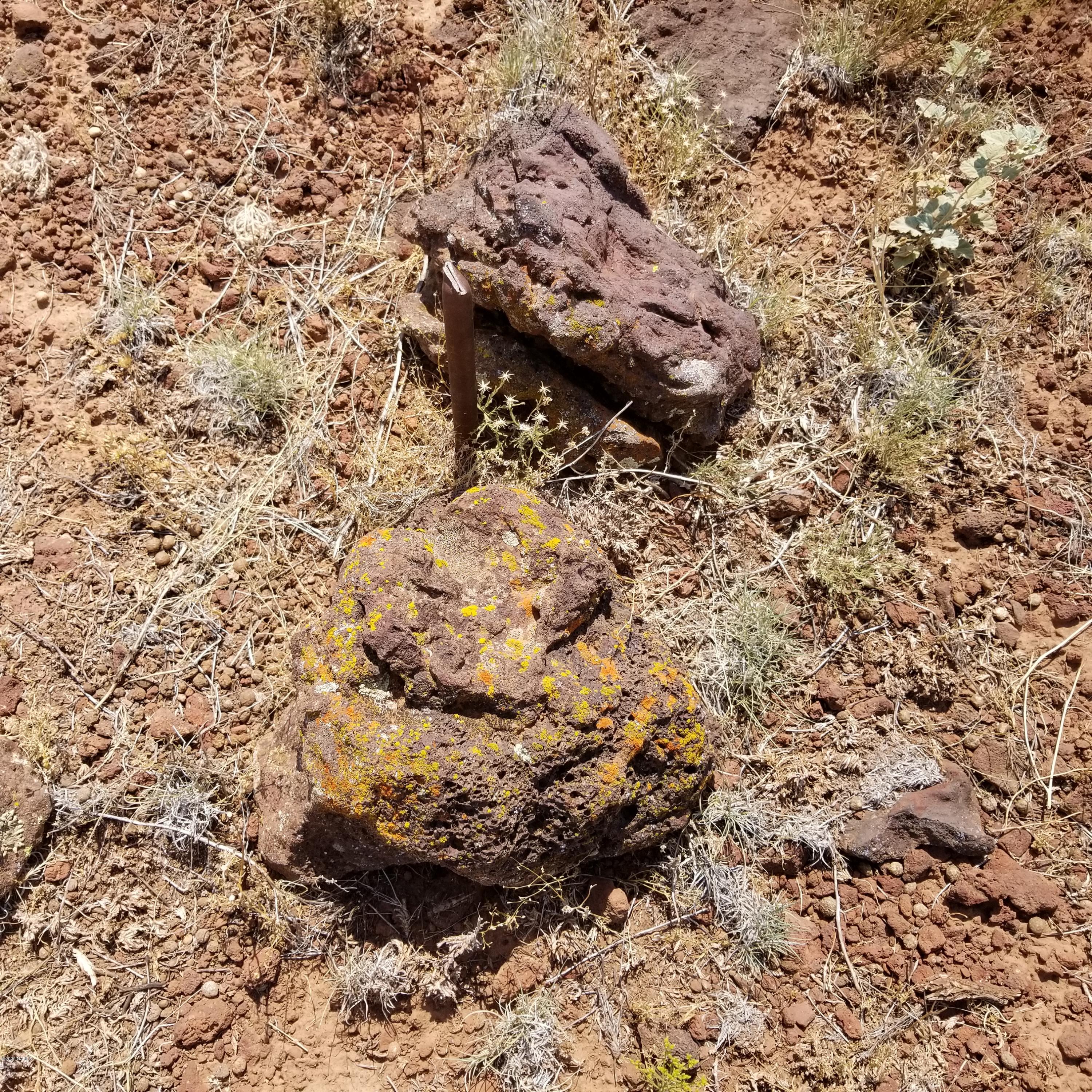 2592 West Plate Road Williams, AZ 86046 - Photo 7 of 8 Northwest corner marker