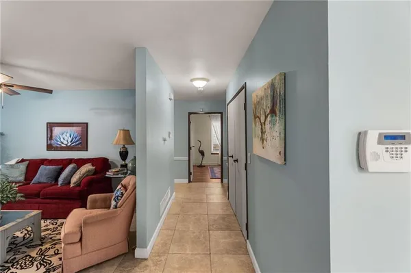 $335,000 | 9253 Walnut Street, Kansas City, MO 64114
