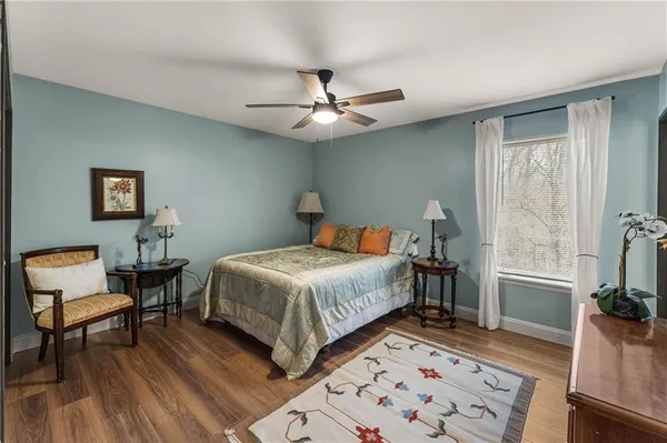 $335,000 | 9253 Walnut Street, Kansas City, MO 64114