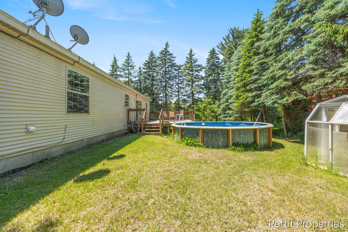 2481 Bauer Road Jenison, MI 49428 - Photo 27 of 30 2481-Bauer_027