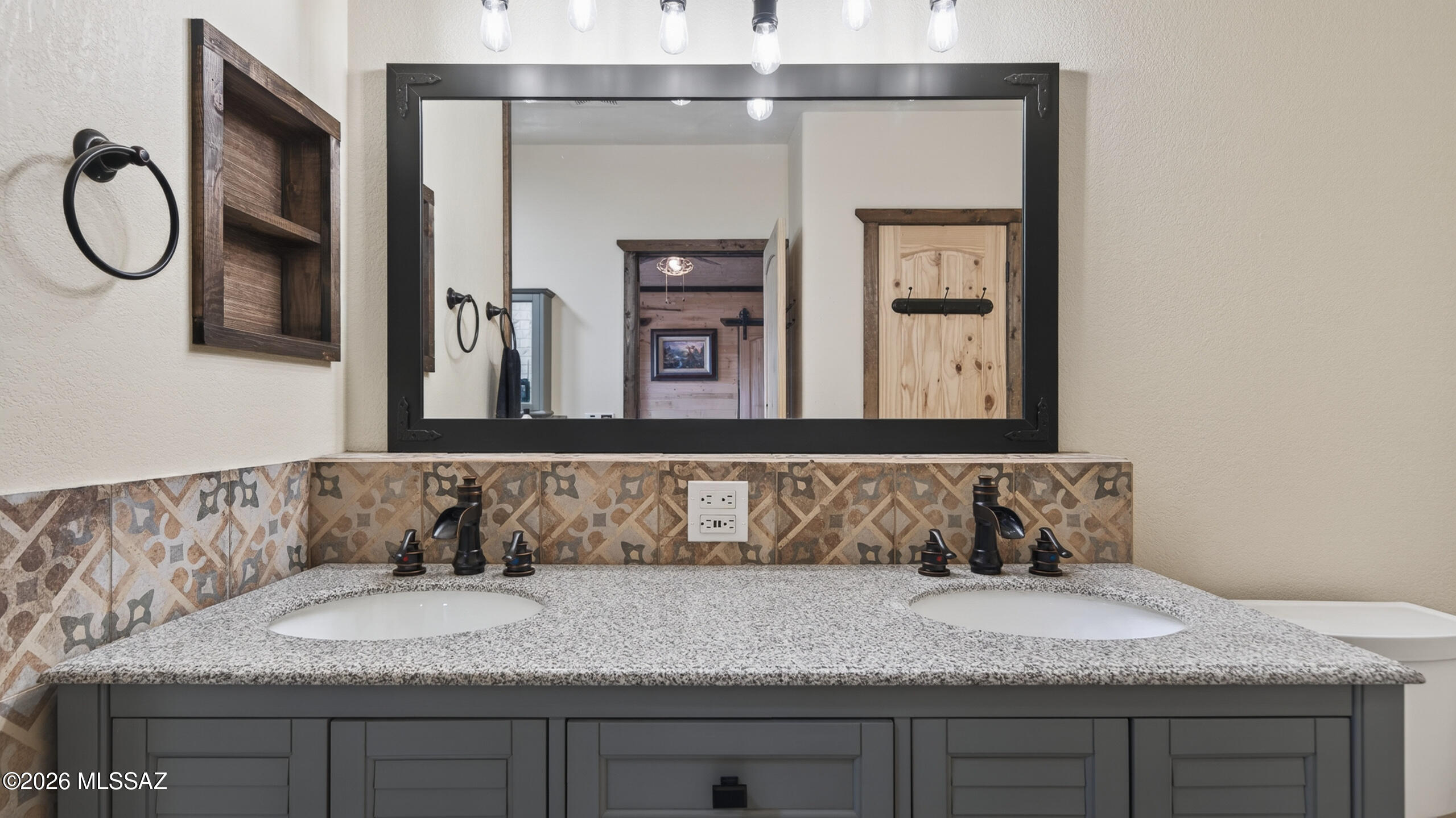 115 North Kempton Way St. David, AZ 85630 - Photo 23 of 50 Interior - 115 N Kempton Way-5