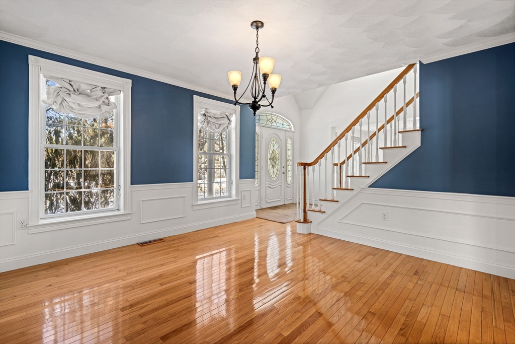 125 Adams Street Dunstable, MA 01827 - Photo 16 of 39 Gallery Image 16