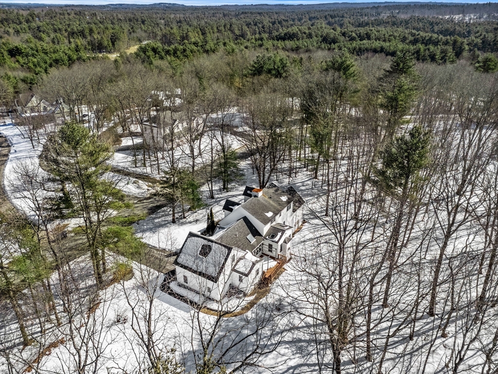 125 Adams Street Dunstable, MA 01827 - Photo 2 of 39 Gallery Image 2