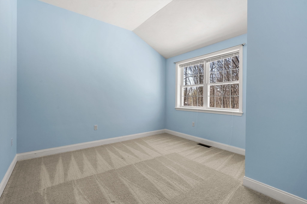 125 Adams Street Dunstable, MA 01827 - Photo 29 of 39 Gallery Image 29