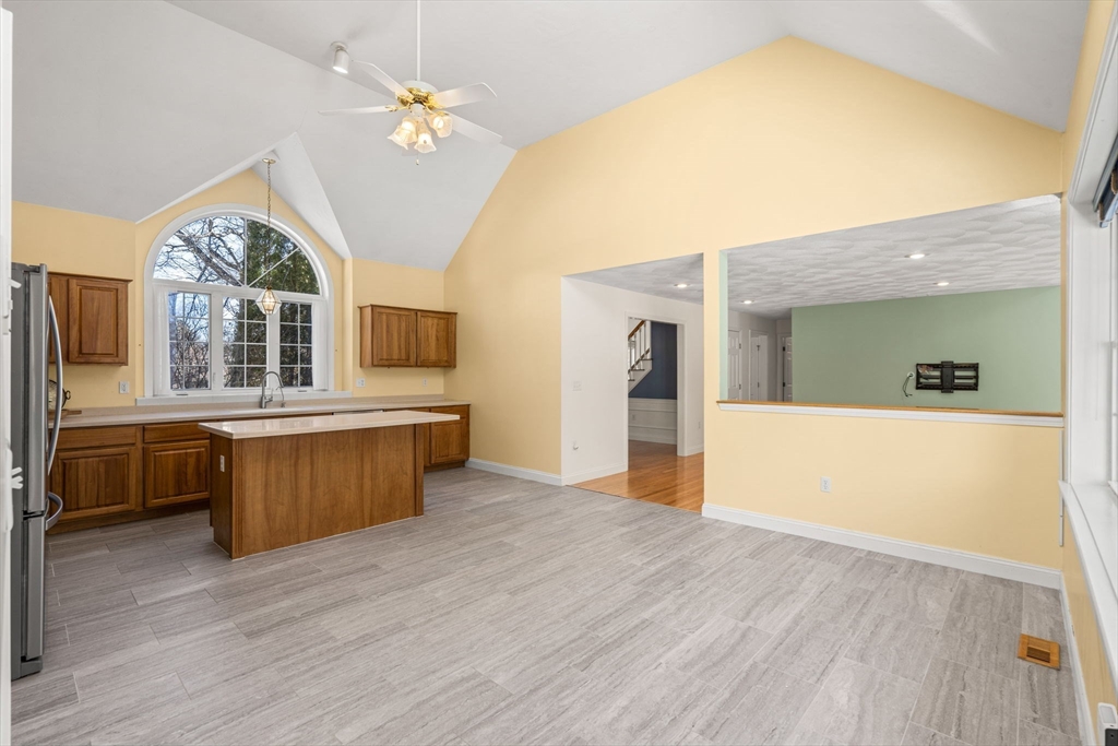 125 Adams Street Dunstable, MA 01827 - Photo 4 of 39 Gallery Image 4