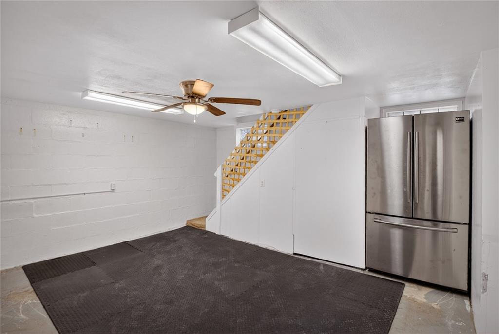 2061 Hulton Road Verona, PA 15147 - Photo 22 of 45