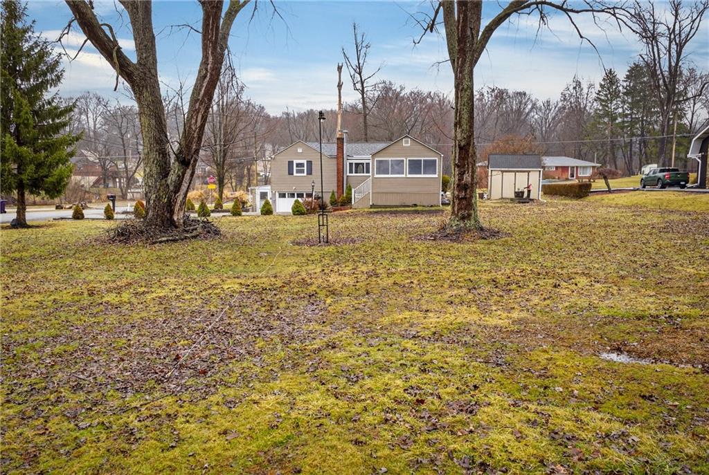 2061 Hulton Road Verona, PA 15147 - Photo 32 of 45