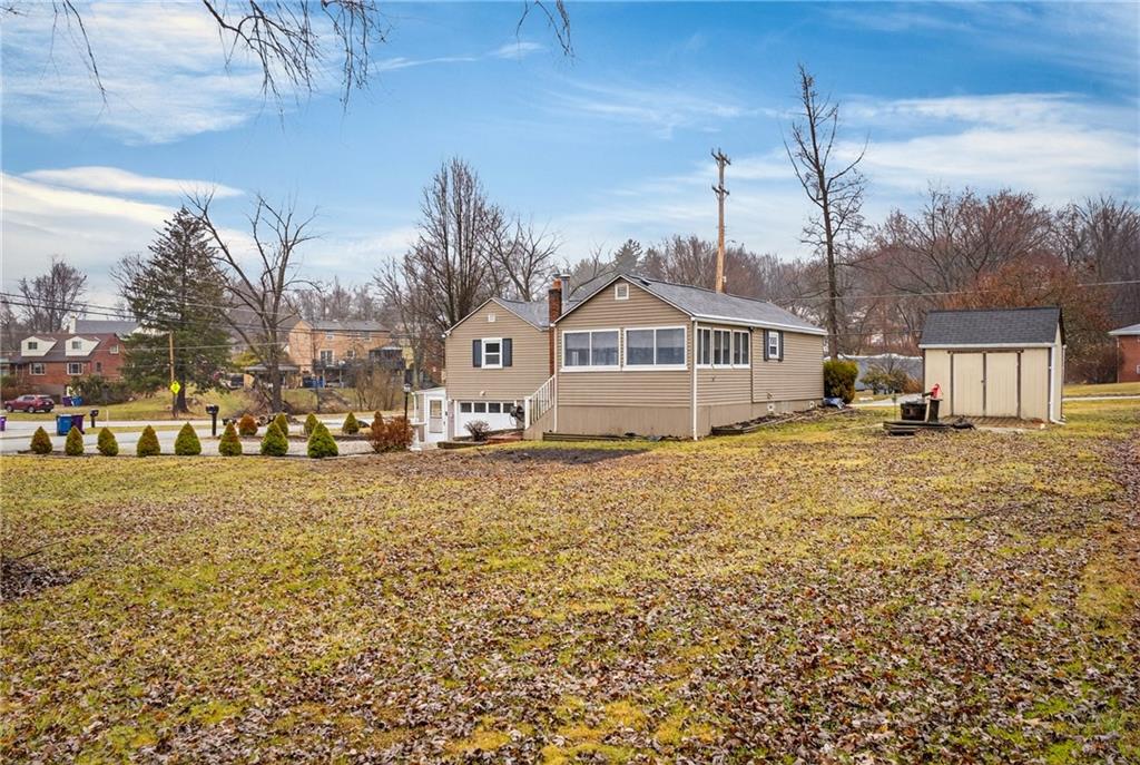 2061 Hulton Road Verona, PA 15147 - Photo 33 of 45