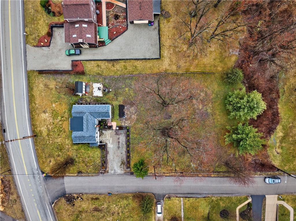 2061 Hulton Road Verona, PA 15147 - Photo 38 of 45