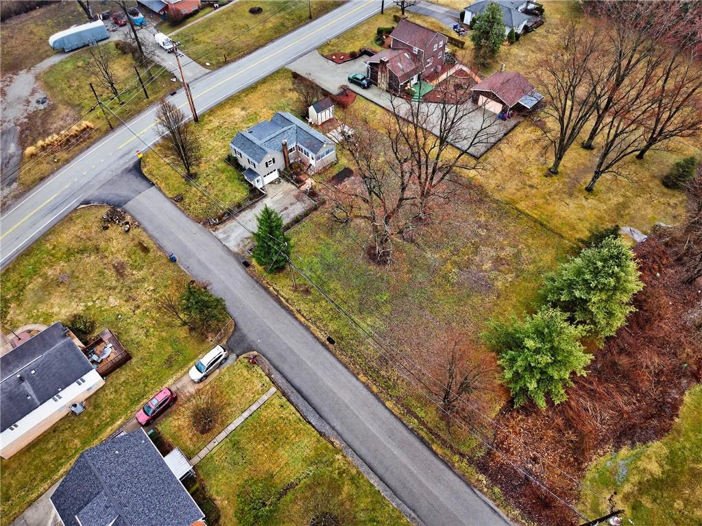 2061 Hulton Road Verona, PA 15147 - Photo 41 of 45