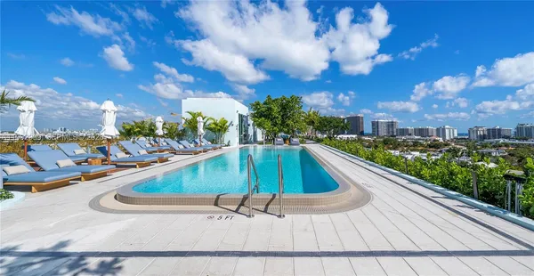 $9,900 | 9201 East Bay Harbor Drive, Unit 302, Bay Harbor Islands, FL 33154