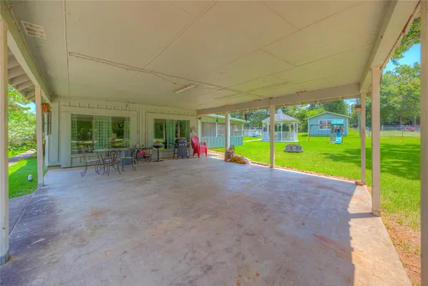 $349,999 | 111 Sequoia Drive, Livingston, TX 77351