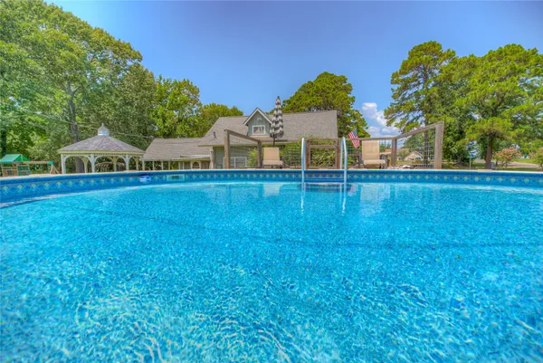 $349,999 | 111 Sequoia Drive, Livingston, TX 77351