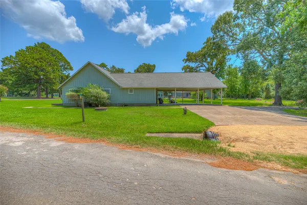 $349,999 | 111 Sequoia Drive, Livingston, TX 77351