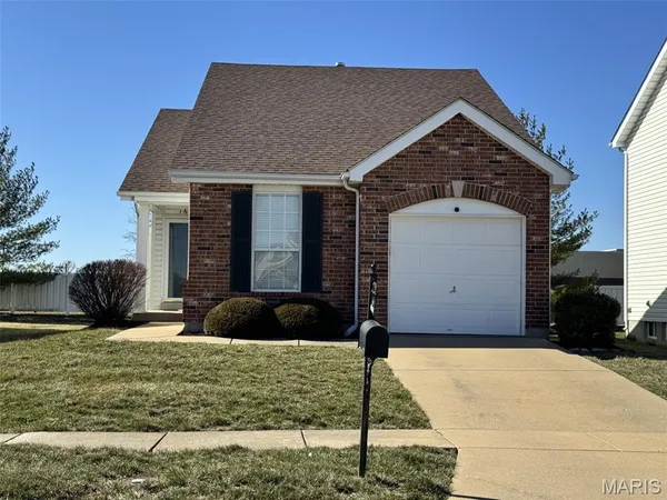 $274,900 | 164 Bayhill Village Drive, O'Fallon, MO 63368