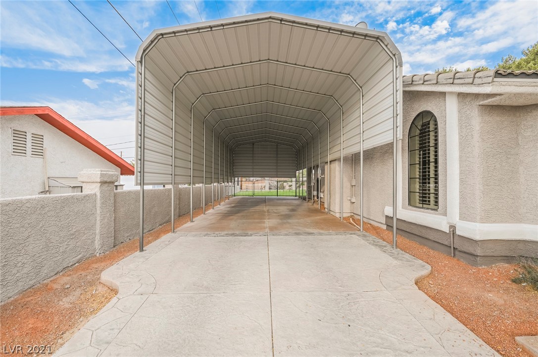 411 Blackridge Road Henderson, NV 89015 - Photo 7 of 50 Gallery Image 7