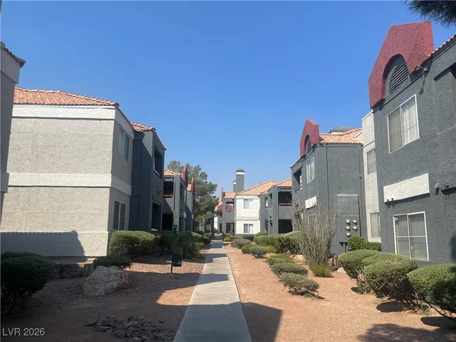 $1,175 | 8600 West Charleston Boulevard, Unit 2126, Las Vegas, NV 89117