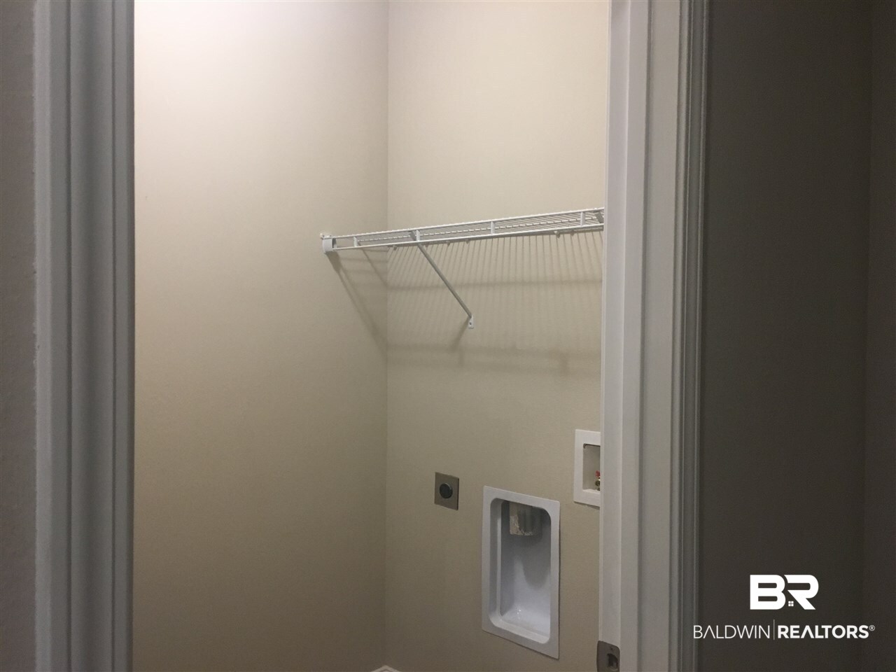 10521 Dunmore Drive Daphne, AL 36526 - Photo 10 of 11 Utility Room