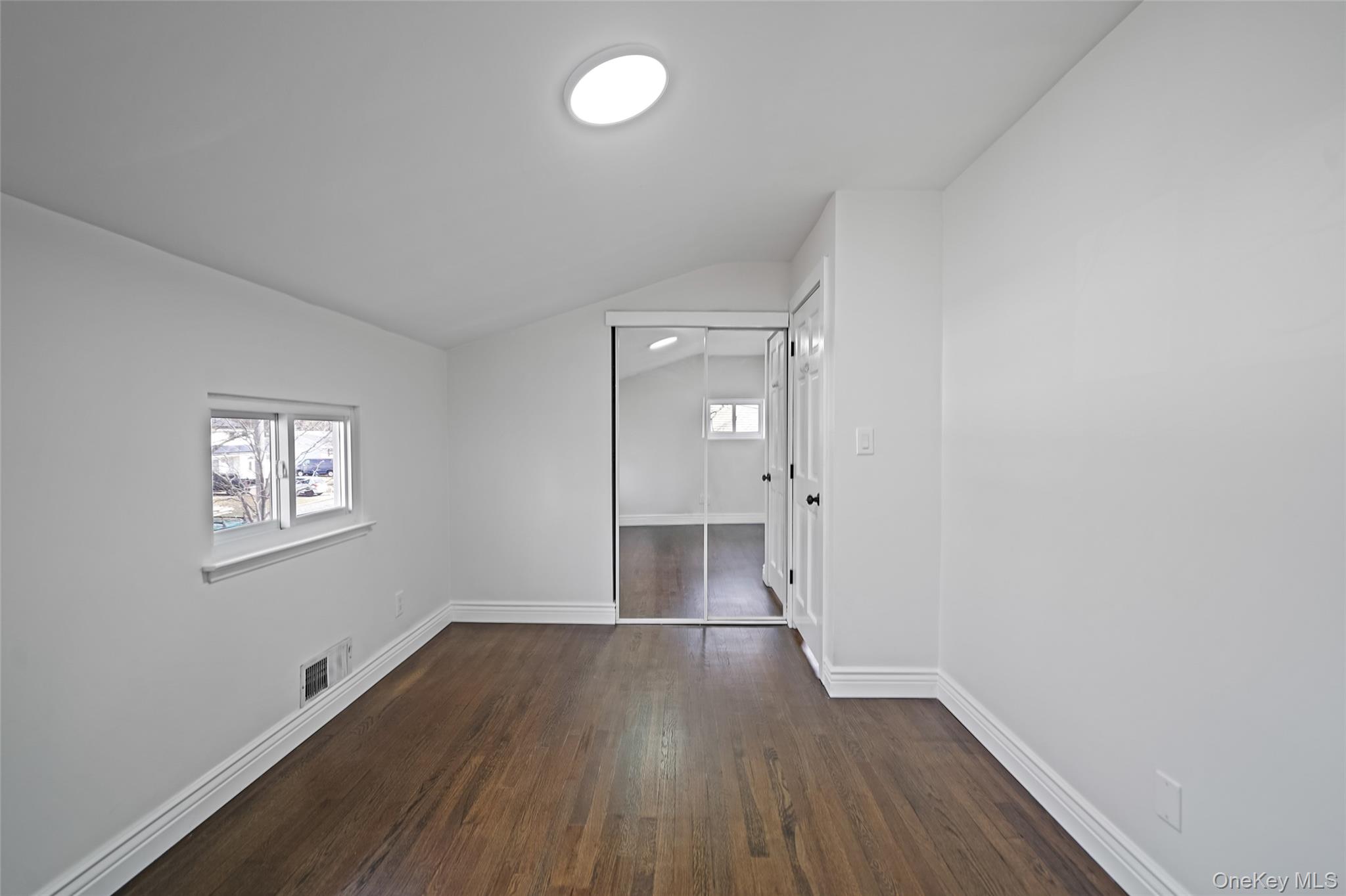 8 Elwood Road Centereach, NY 11720 - Photo 12 of 26