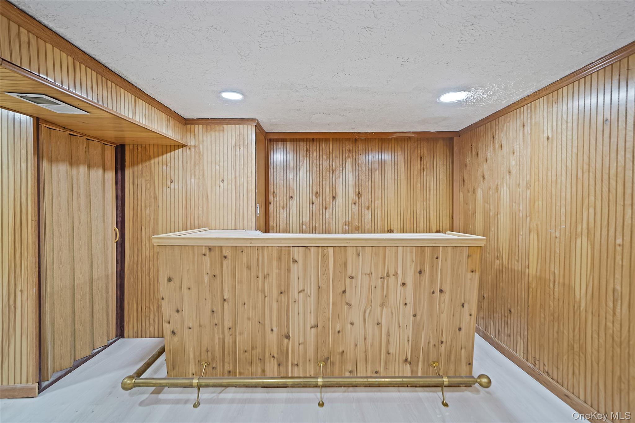 8 Elwood Road Centereach, NY 11720 - Photo 15 of 26