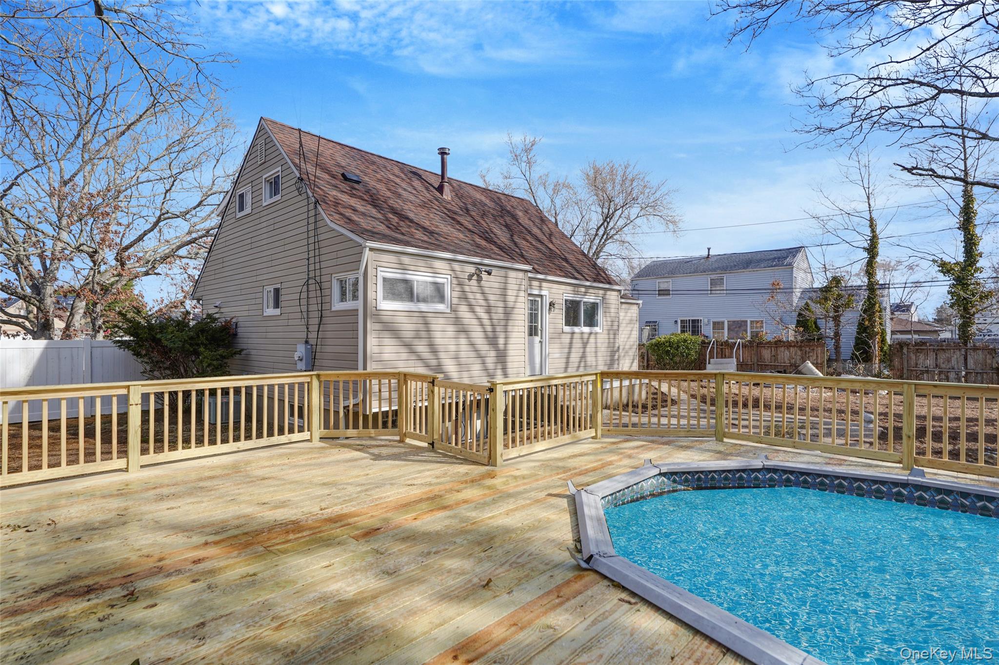 8 Elwood Road Centereach, NY 11720 - Photo 24 of 26