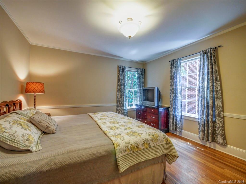 2217 Sharon Road Charlotte, NC 28207 - Photo 11 of 24 Gallery Image 11