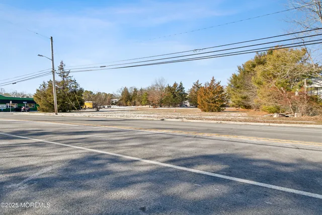 $155,000 | 645 Highway 9, Little Egg Harbor, NJ 08087