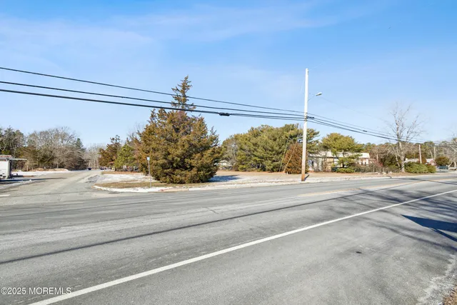 $155,000 | 645 Highway 9, Little Egg Harbor, NJ 08087