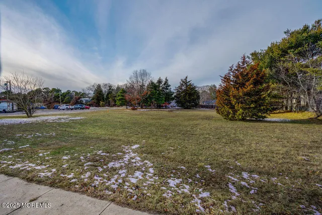 $155,000 | 645 Highway 9, Little Egg Harbor, NJ 08087