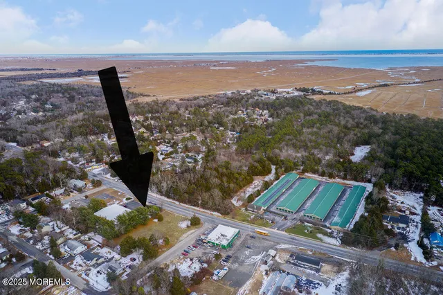 $155,000 | 645 Highway 9, Little Egg Harbor, NJ 08087