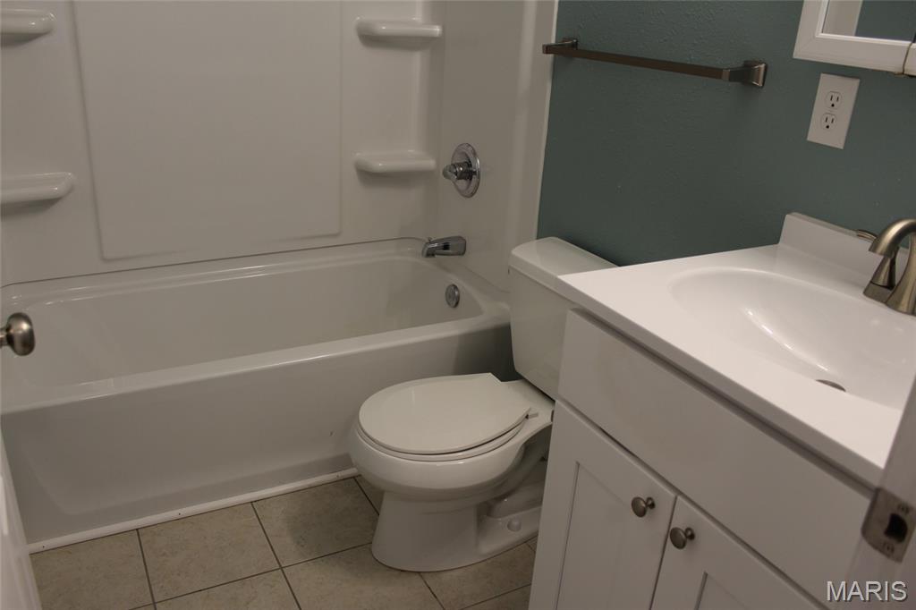 1407 Doerr Avenue Alton, IL 62002 - Photo 17 of 28