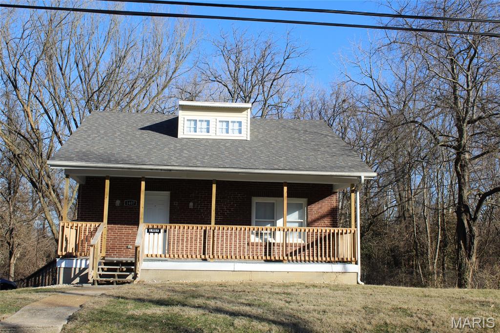 1407 Doerr Avenue Alton, IL 62002 - Photo 2 of 28