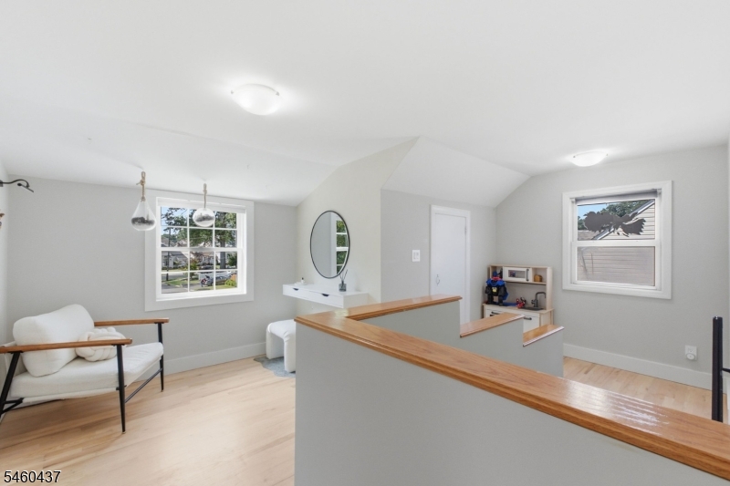 353 Whitewood Road Union, NJ 07083 - Photo 23 of 38 Gallery Image 23