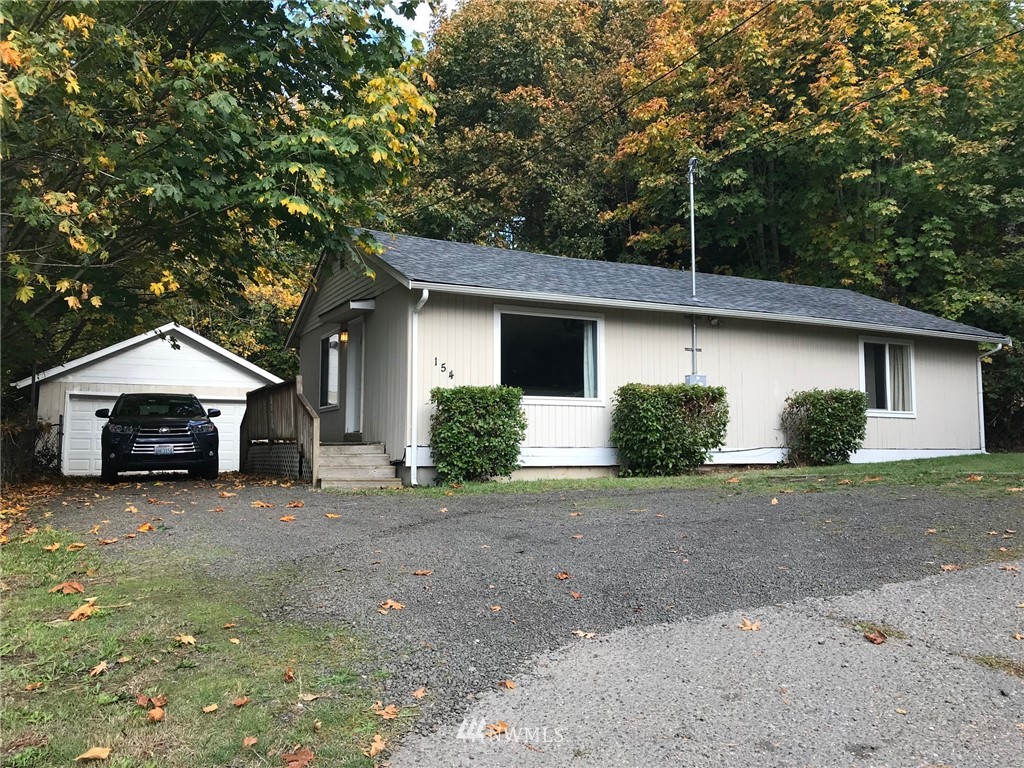 154 Northeast Riddell Road Bremerton, WA 98311 - Photo 1 of 20
